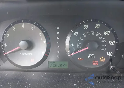 2004 Hyundai Elantra Gls/Gt z USA, uszkodzony, nr VIN KMHDN46D54U897413